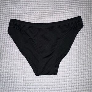 black TYR Guard Classic Bikini Bottoms women’s size small